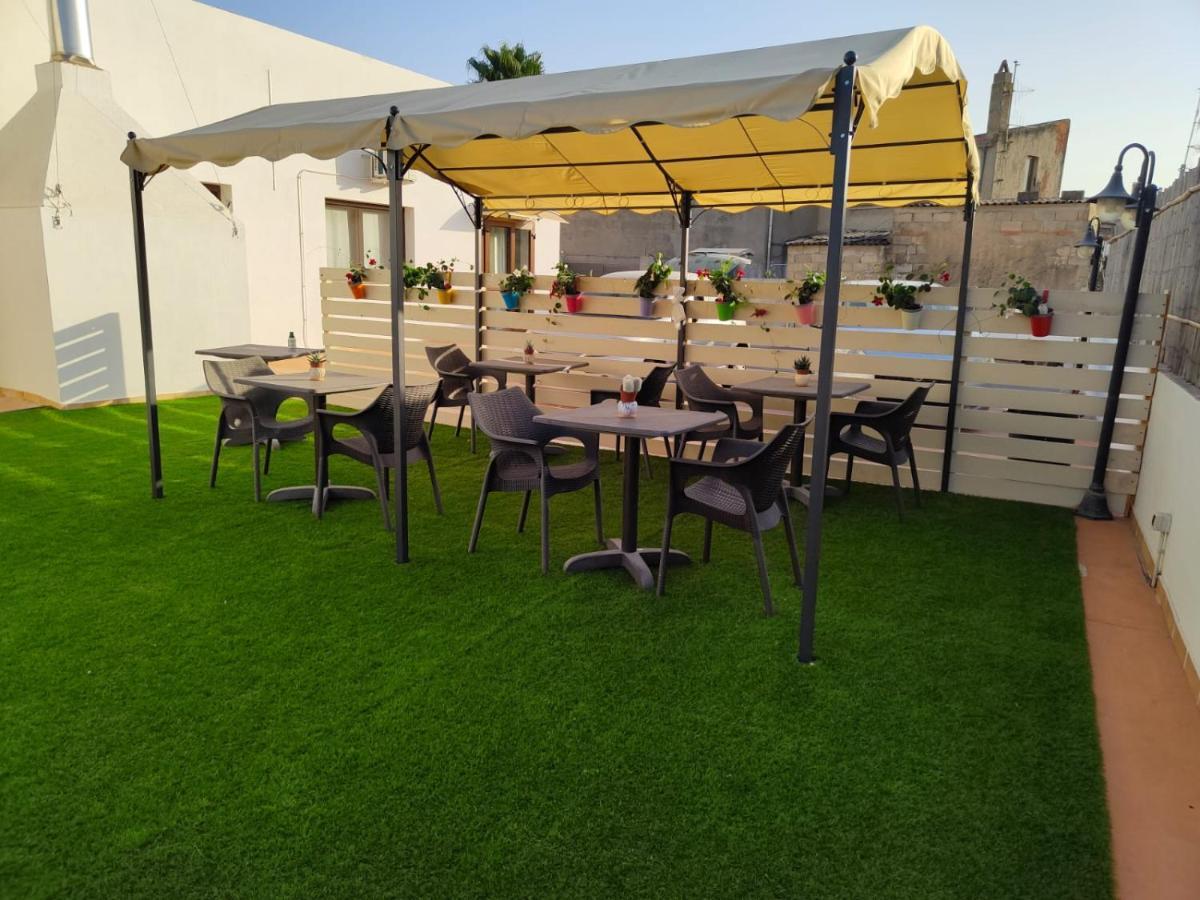 Casa Janas Affittacamere Bed & Breakfast Piscinas Exterior photo